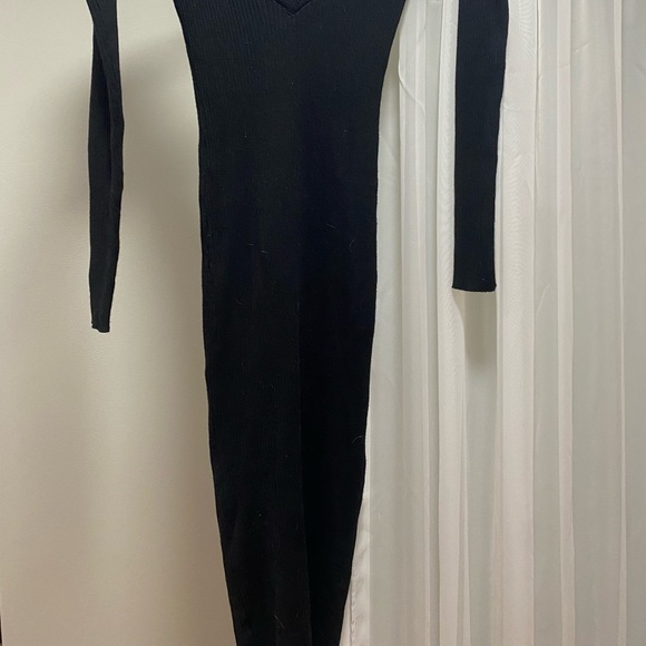Haute Mone Bodycon Dress - Picture 3 of 10